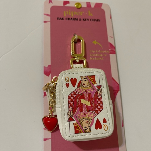 Piper K Queen of Hearts Zip Pouch Bag Charm - NWT *** - Picture 3 of 3